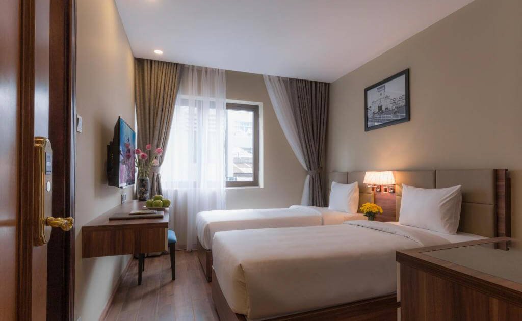 a25-hotel-55-29-le-thi-hong-gam-hotel-in-district-1