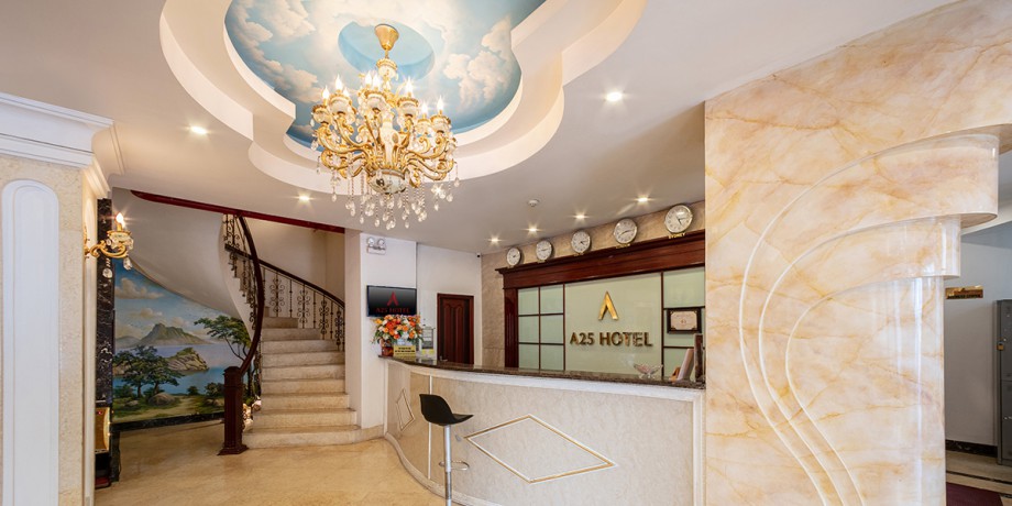 A25 Luxury Hotel - 23 Quán Thánh