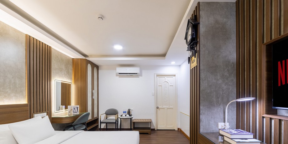 HẠNG PHÒNG CAO CẤP