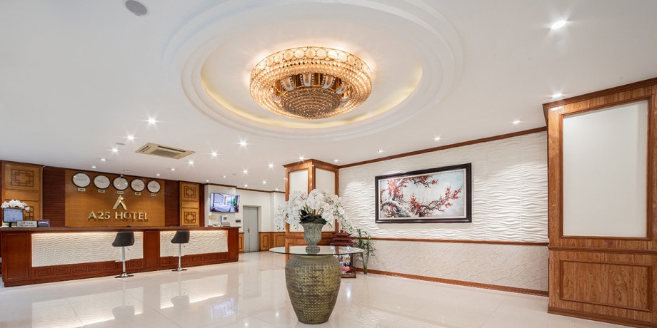 A25 Luxury Hotel - 705 Lạc Long Quân
