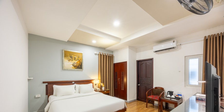 HẠNG PHÒNG CAO CẤP