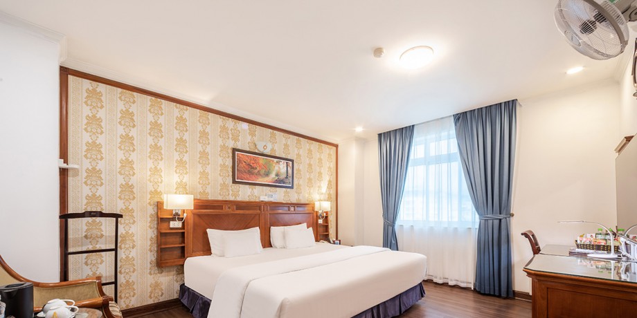 HẠNG PHÒNG SANG TRỌNG HƯỚNG THÀNH PHỐ