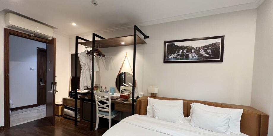 Superior (Cao cấp)