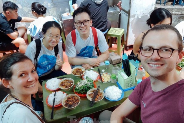 SAIGON UNSEEN & STREET FOOD TOUR