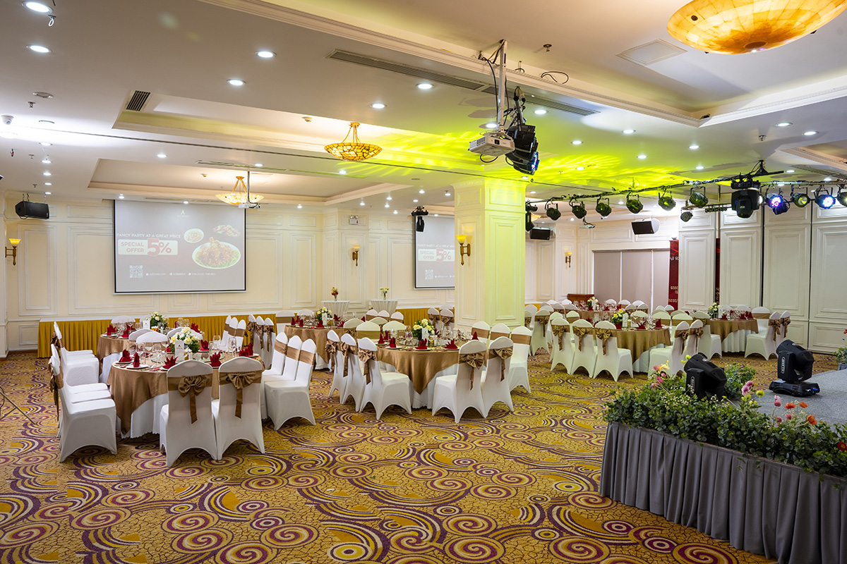 Tổ chức tiệc - sự kiện